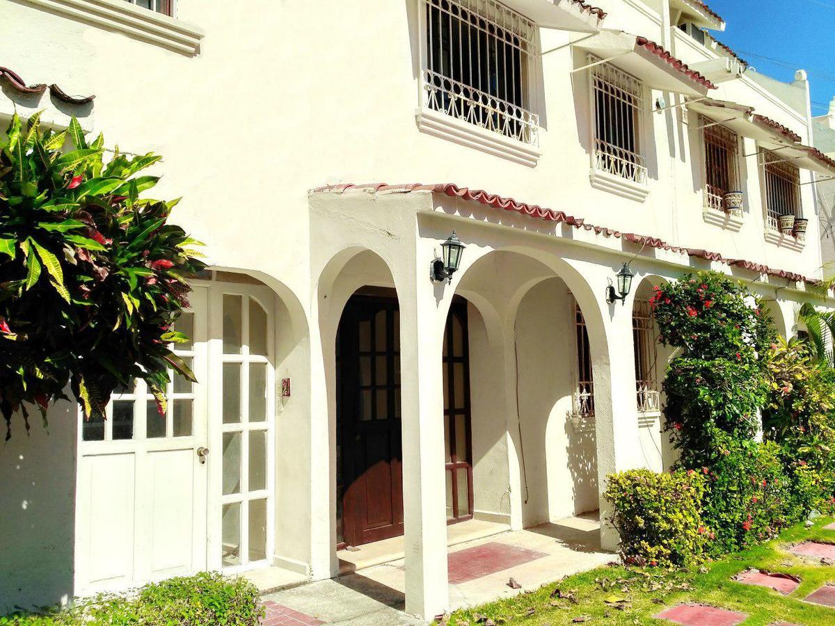 Bed and Breakfast Casa Blanca Boutique & Organic Cancún Exterior foto